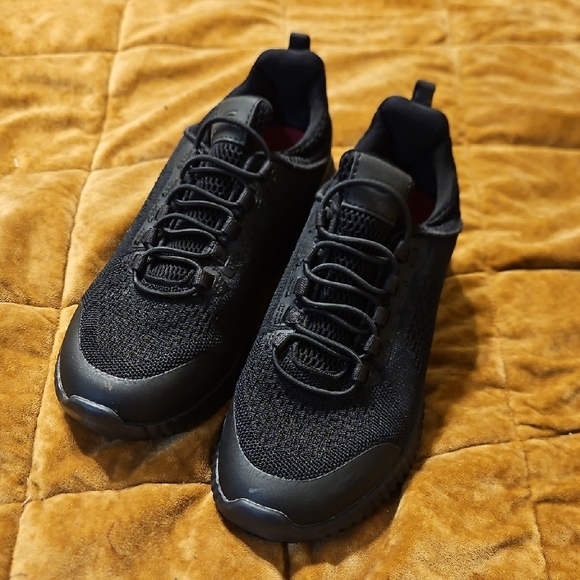 Skechers Work Relaxed Sneakers NEW! - Picture 2 of 7